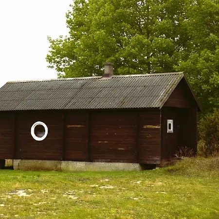 Suurlahe Hostel *