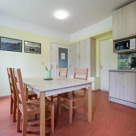 Hostel Suurlahe *